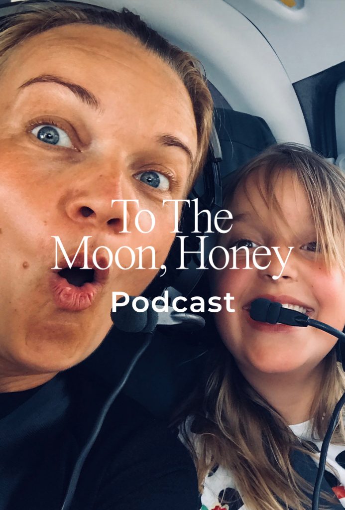 To_the_moon_podcast_deleboern_julie_ralund_panelsnak_
