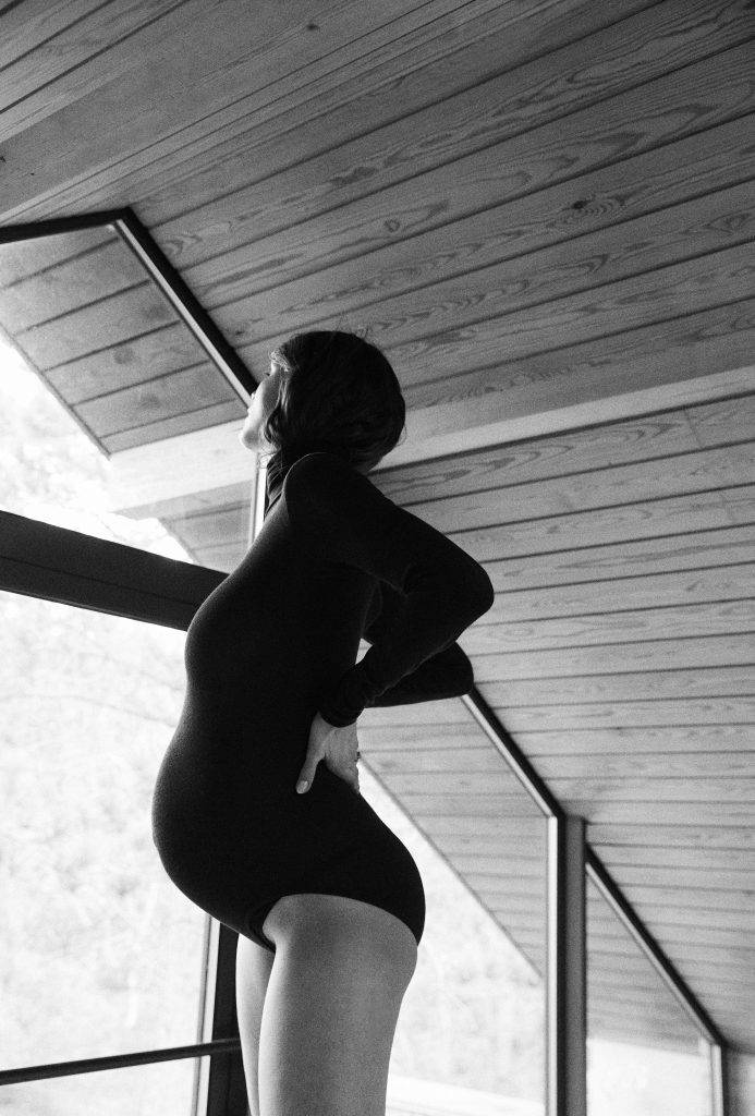 To_the_moon_Honey_baby_bump_gravid_238_Med_Cecilie_Haugaard_Cillemouse_Amanda_hestehave_Christopher_