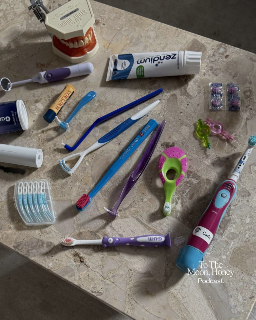 Billede af en masse tandbørster